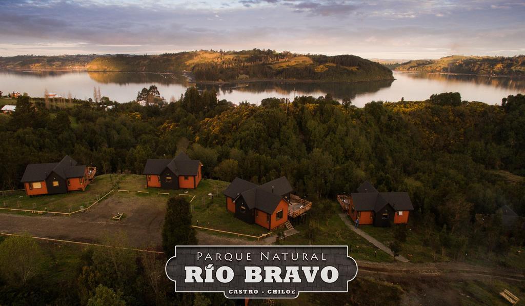 Parque Natural Rio Bravo Lodge กัสโตร ภายนอก รูปภาพ