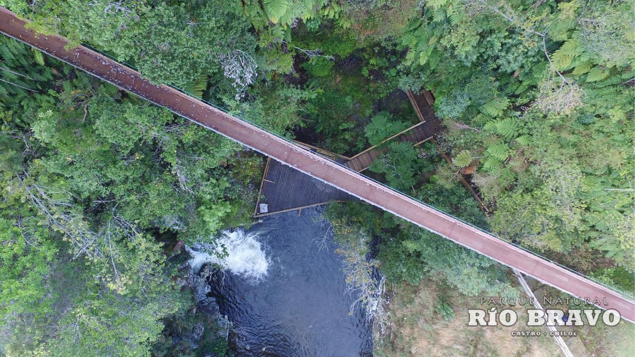 Parque Natural Rio Bravo Lodge กัสโตร ภายนอก รูปภาพ