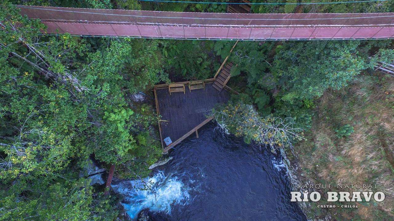 Parque Natural Rio Bravo Lodge กัสโตร ภายนอก รูปภาพ