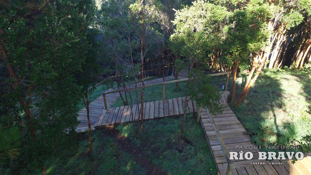 Parque Natural Rio Bravo Lodge กัสโตร ภายนอก รูปภาพ